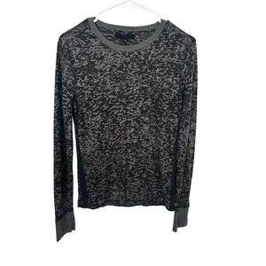 Rogue Long-Sleeved Gray Patterned Shirt Ribbed Texture‎ Women's Size Small